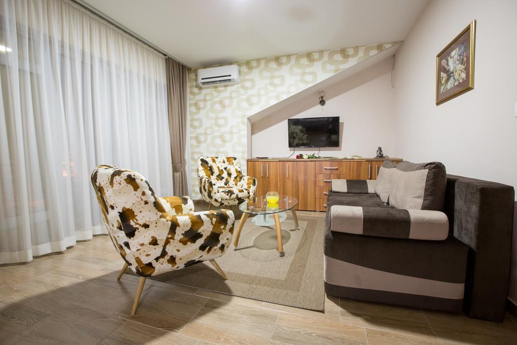 Apartmani Mg Nikšić Екстериор снимка